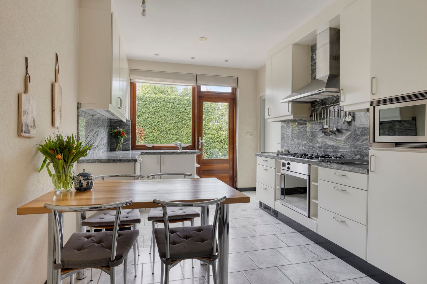 Foto 10 van Korte Voren 10