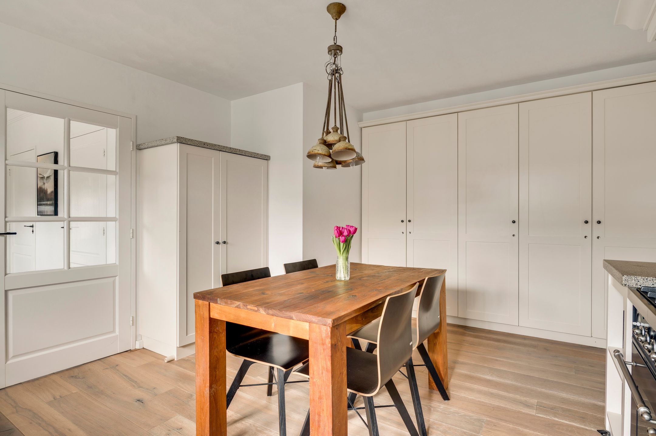 Characterful Semi-Detached Farmhouse with Six Bedrooms in Soerendonk — 22