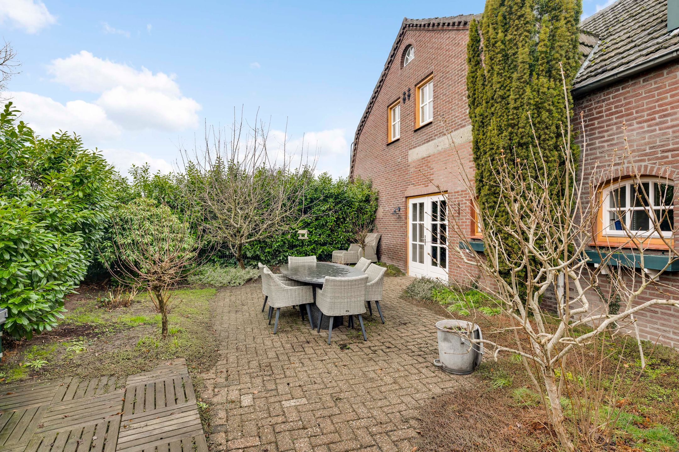 Characterful Semi-Detached Farmhouse with Six Bedrooms in Soerendonk — 43