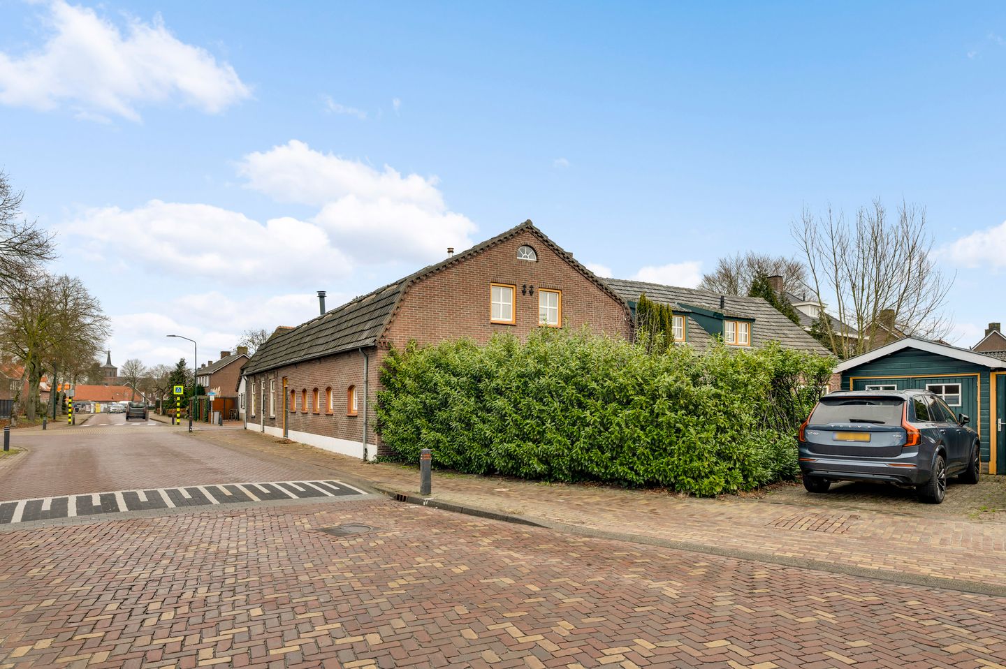 Characterful Semi-Detached Farmhouse with Six Bedrooms in Soerendonk — 53