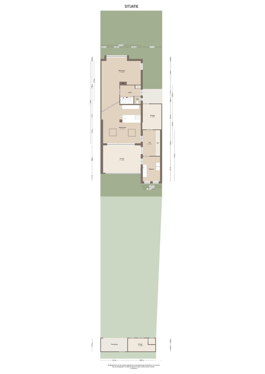 Eye-catching semi-detached house with 170 m² living space and deep south-facing backyard in prime village center location — 51