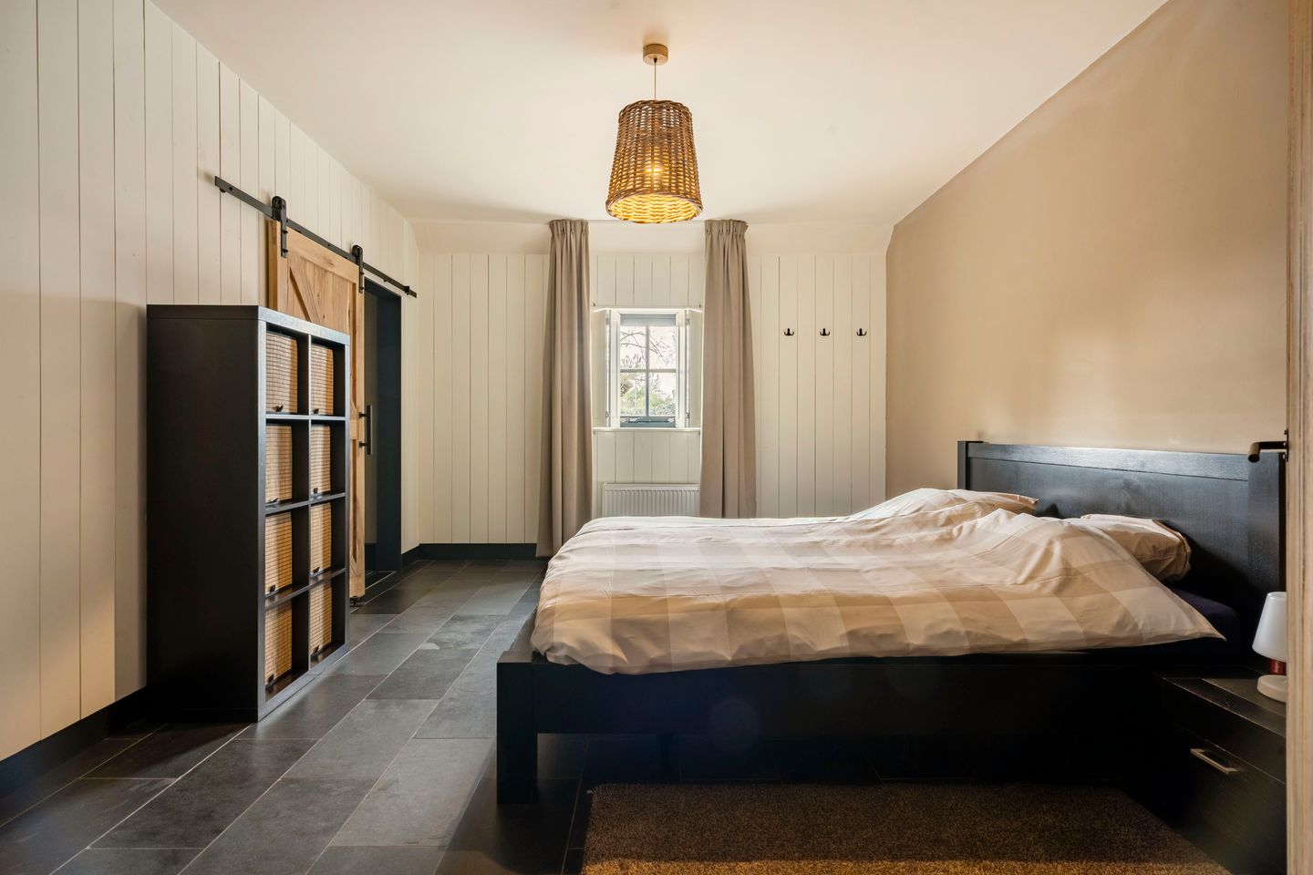 Luxury Farmhouse with B&B and Care Potential in Rural Made — 18