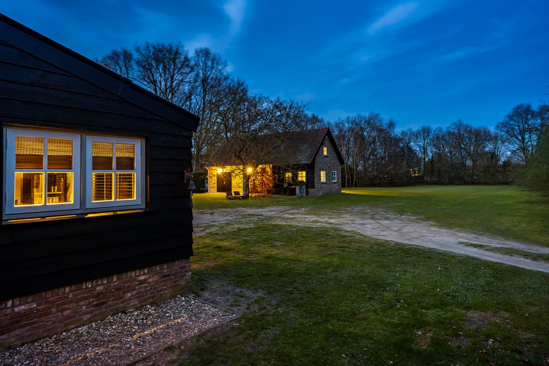 Luxury Farmhouse with B&B and Care Potential in Rural Made — 59