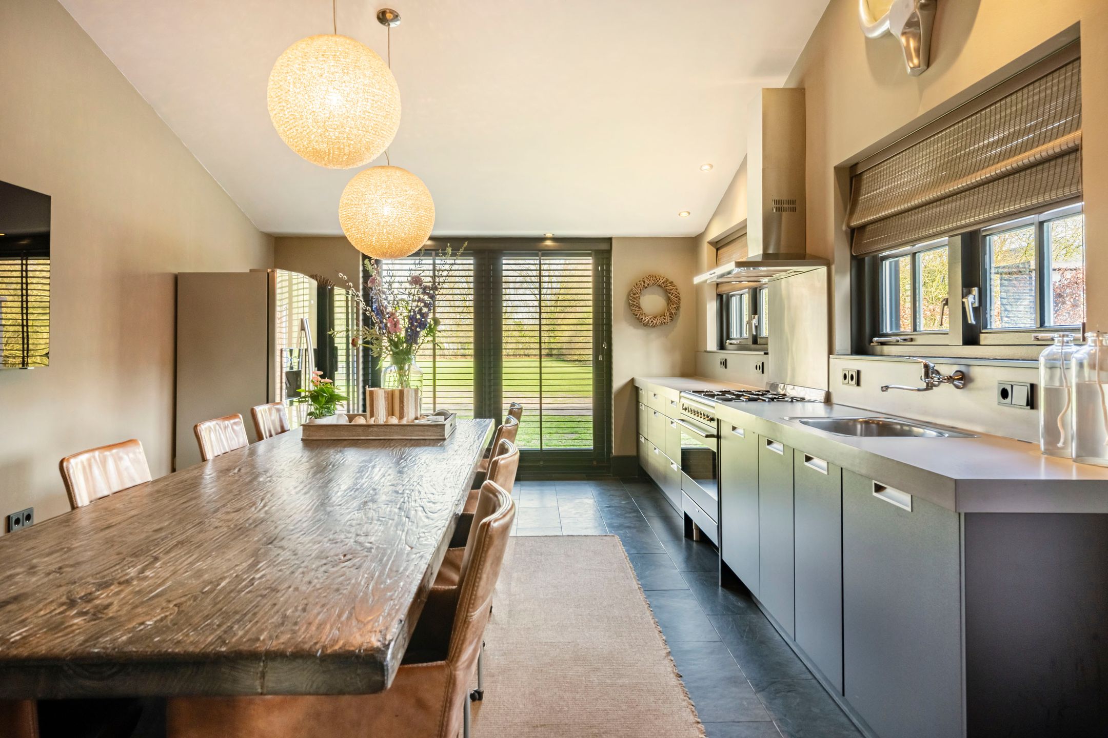 Luxury Farmhouse with B&B and Care Potential in Rural Made — 14