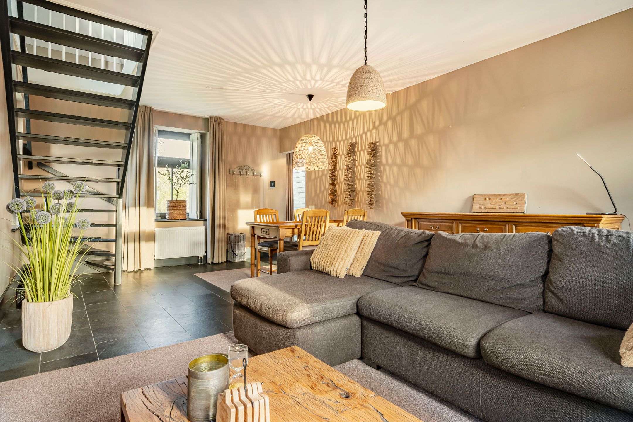 Luxury Farmhouse with B&B and Care Potential in Rural Made — 40