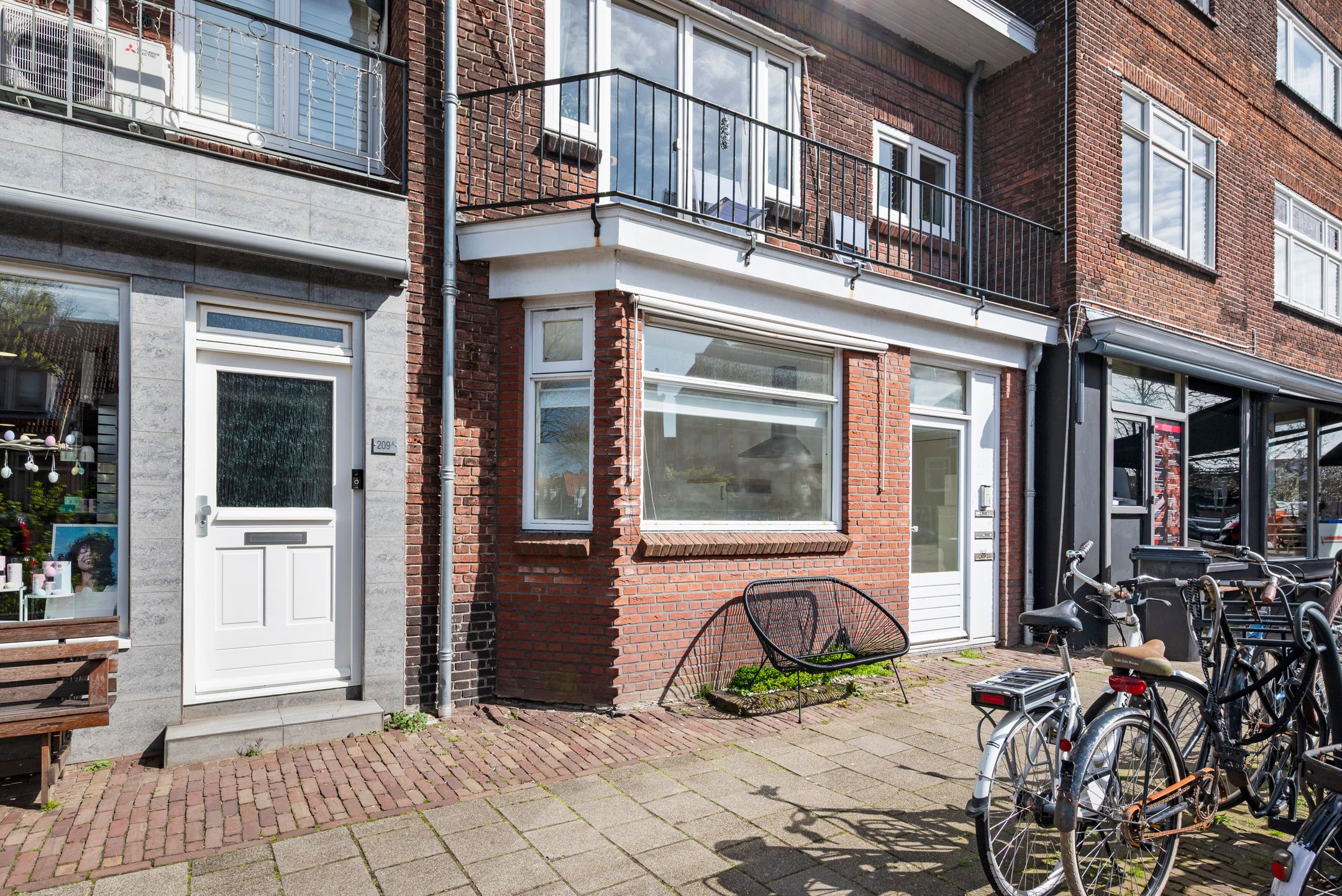 Ground floor apartment with private garden and basement in Haarlem Southwest — 21