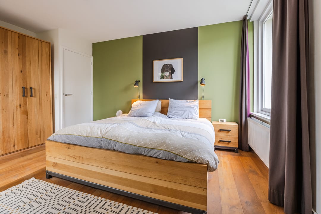 Spacious Ground Floor Apartment in Historic Monument with Garden View — 24