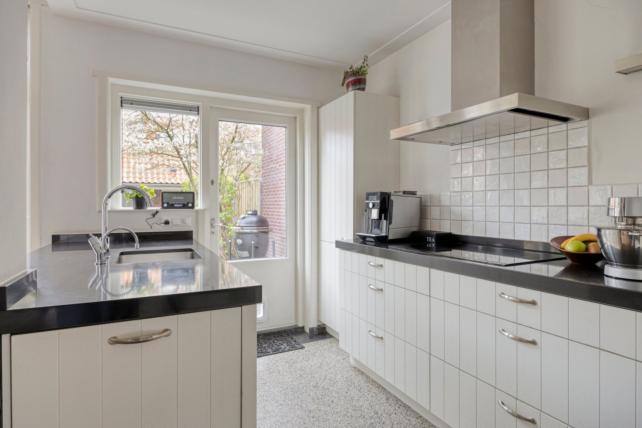 Foto 9 van Anna van Engelandstraat 9