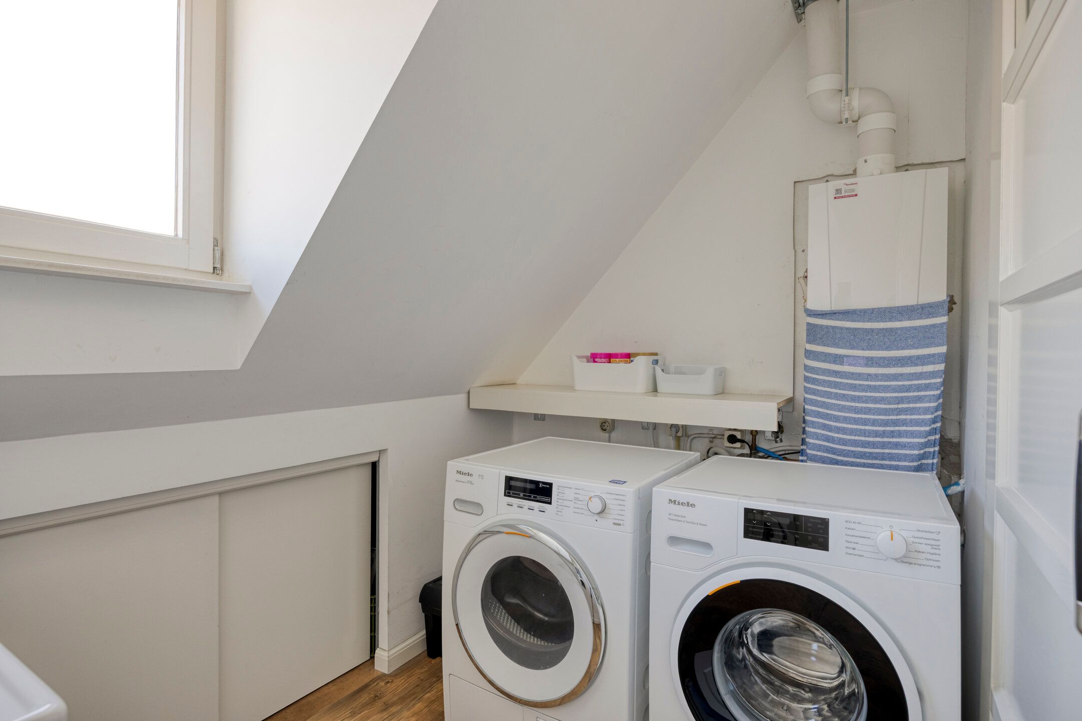 Foto 24 van Anna van Engelandstraat 9