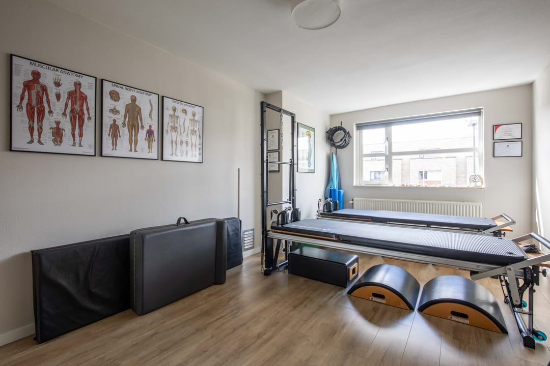 Spacious Family Home with 5 Bedrooms and Sunny Garden in Landerijen — 16