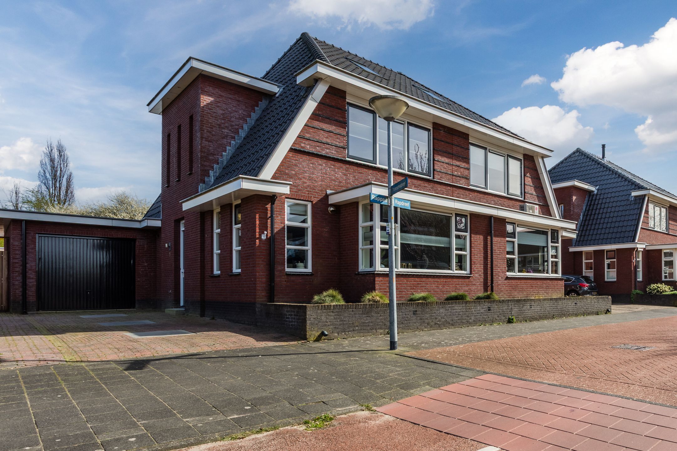 Spacious Semi-Detached Home with Garden and Garage in Harderwijk — 51