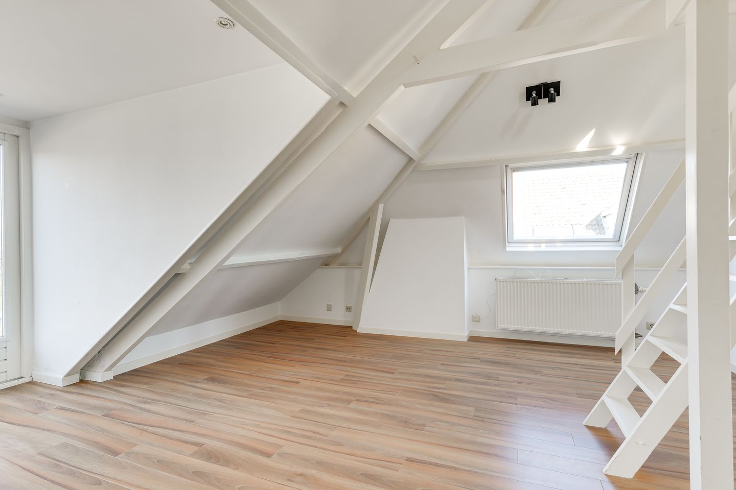 Foto 25 van Bronkhorststraat 59-A