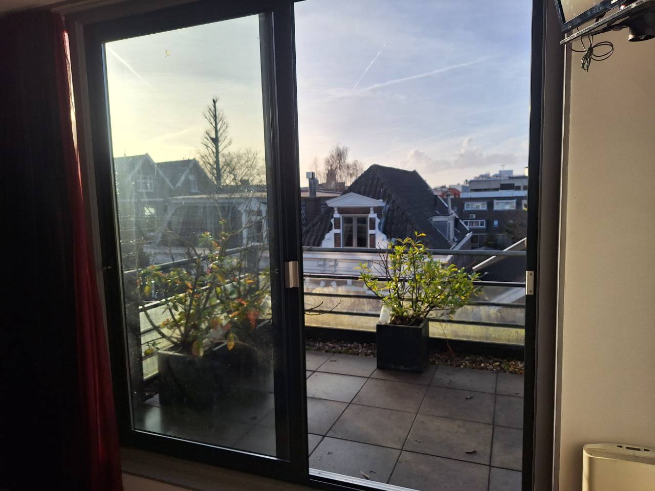Penthouse with Large Roof Terrace Near Dordrecht Centre — 27