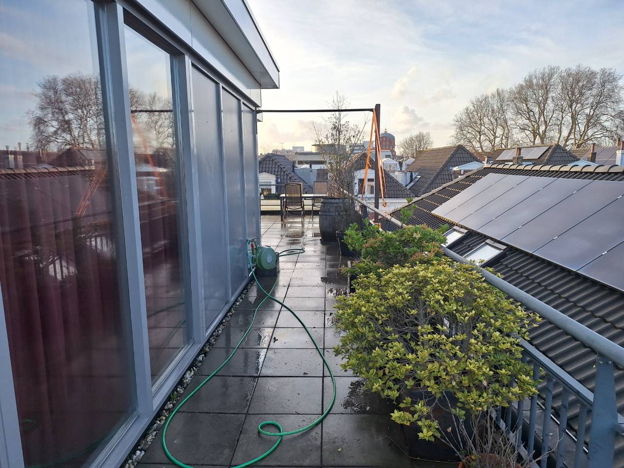 Penthouse with Large Roof Terrace Near Dordrecht Centre — 37