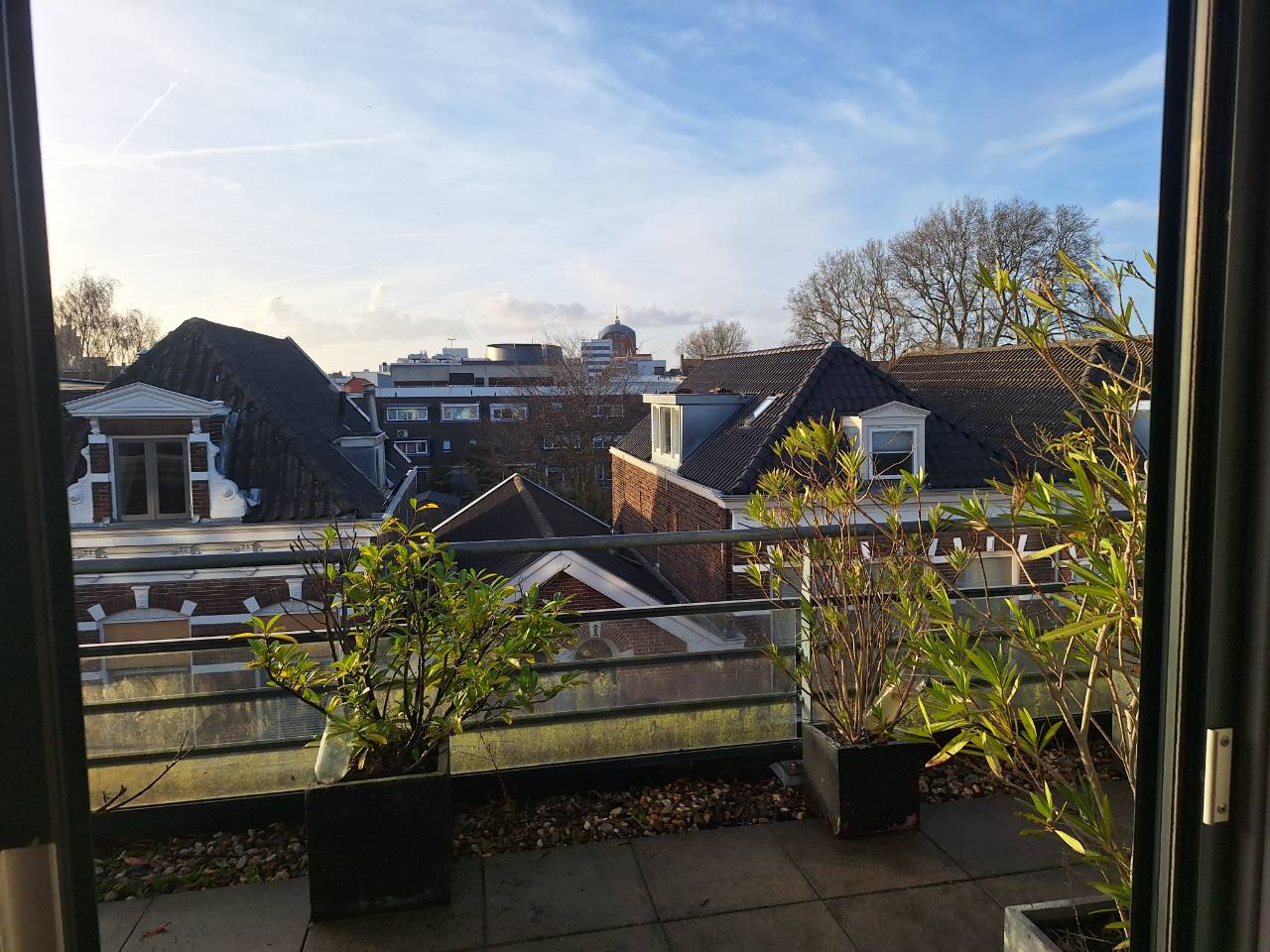 Penthouse with Large Roof Terrace Near Dordrecht Centre — 33