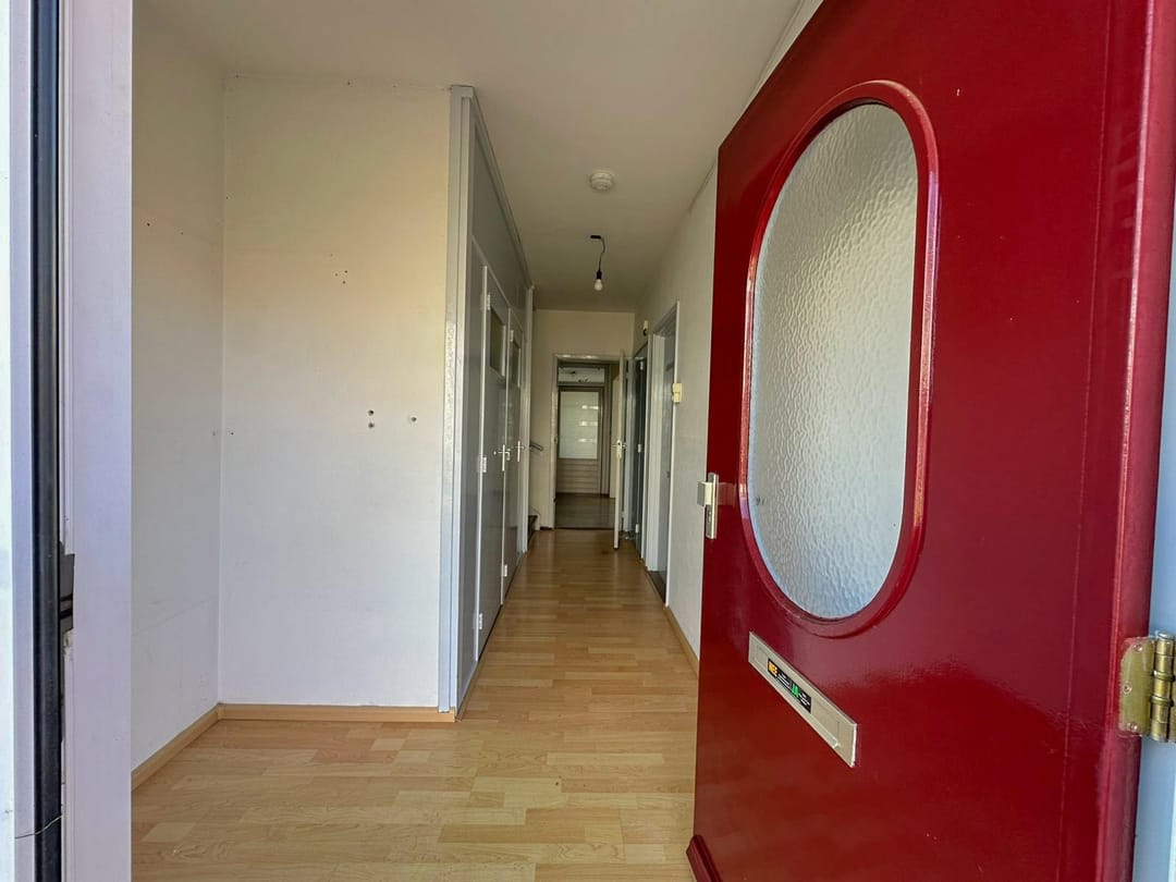 Photo 7 of Hosterd 41