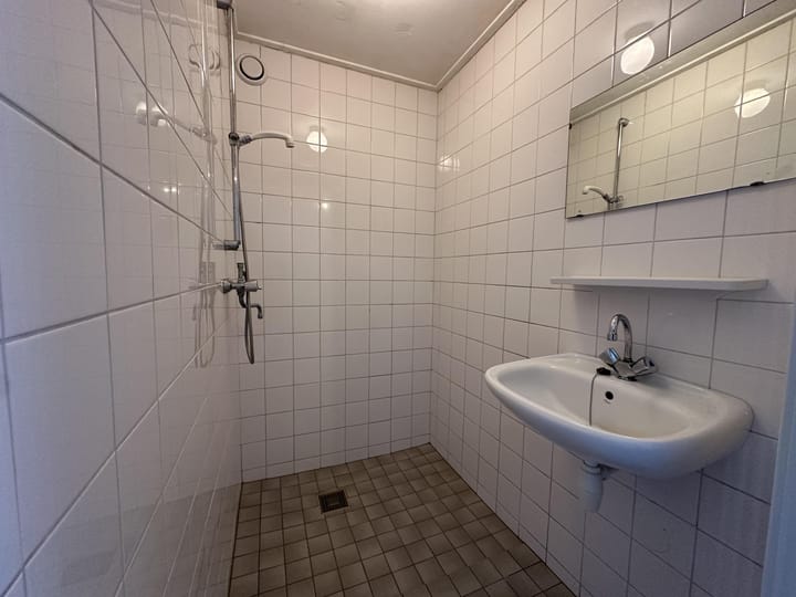 Photo 4 of Hosterd 41