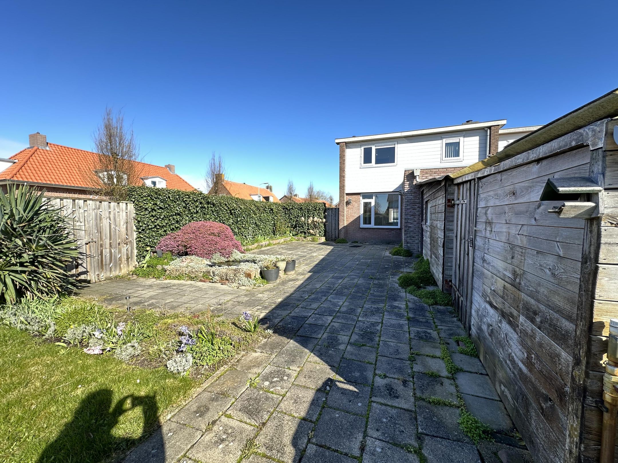 Photo 6 of Hosterd 41