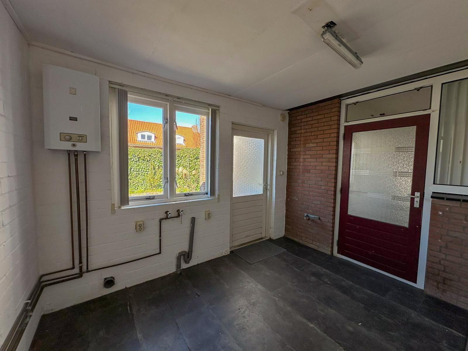 Photo 12 of Hosterd 41