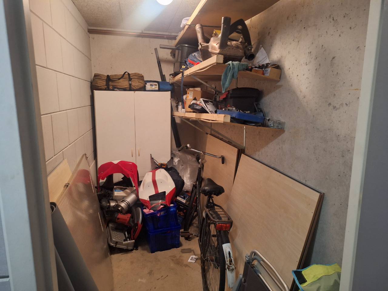 Photo 40 of Kromhout 230