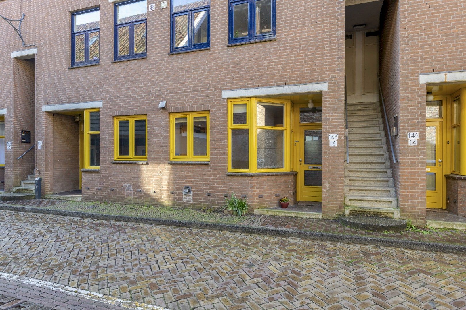 Waterstraat 16 