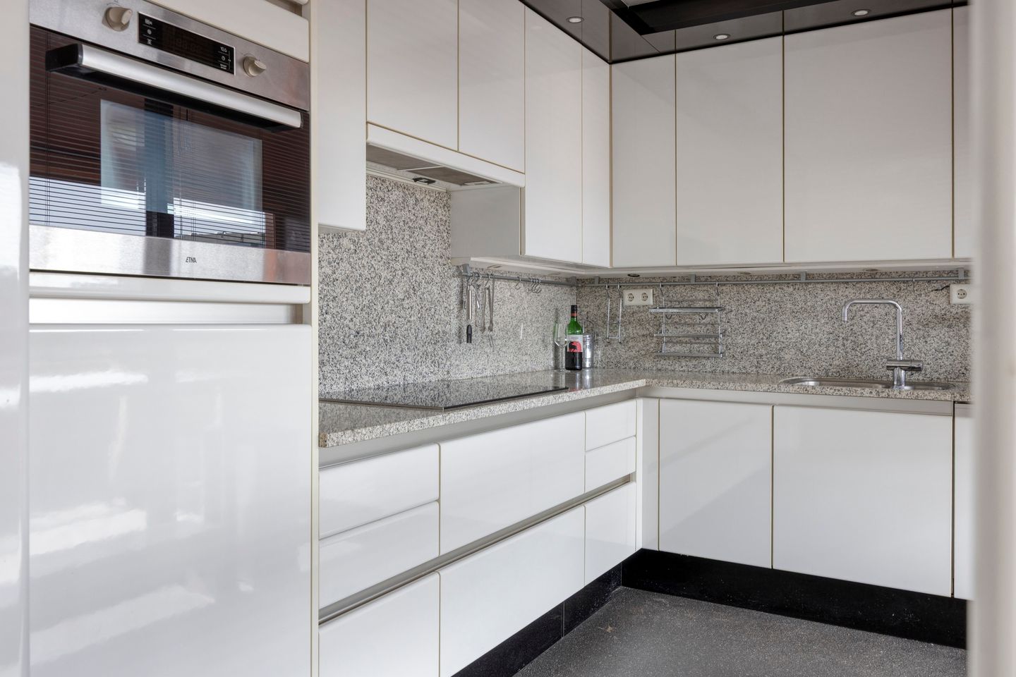 Foto 20 van Daemslunet 6-E