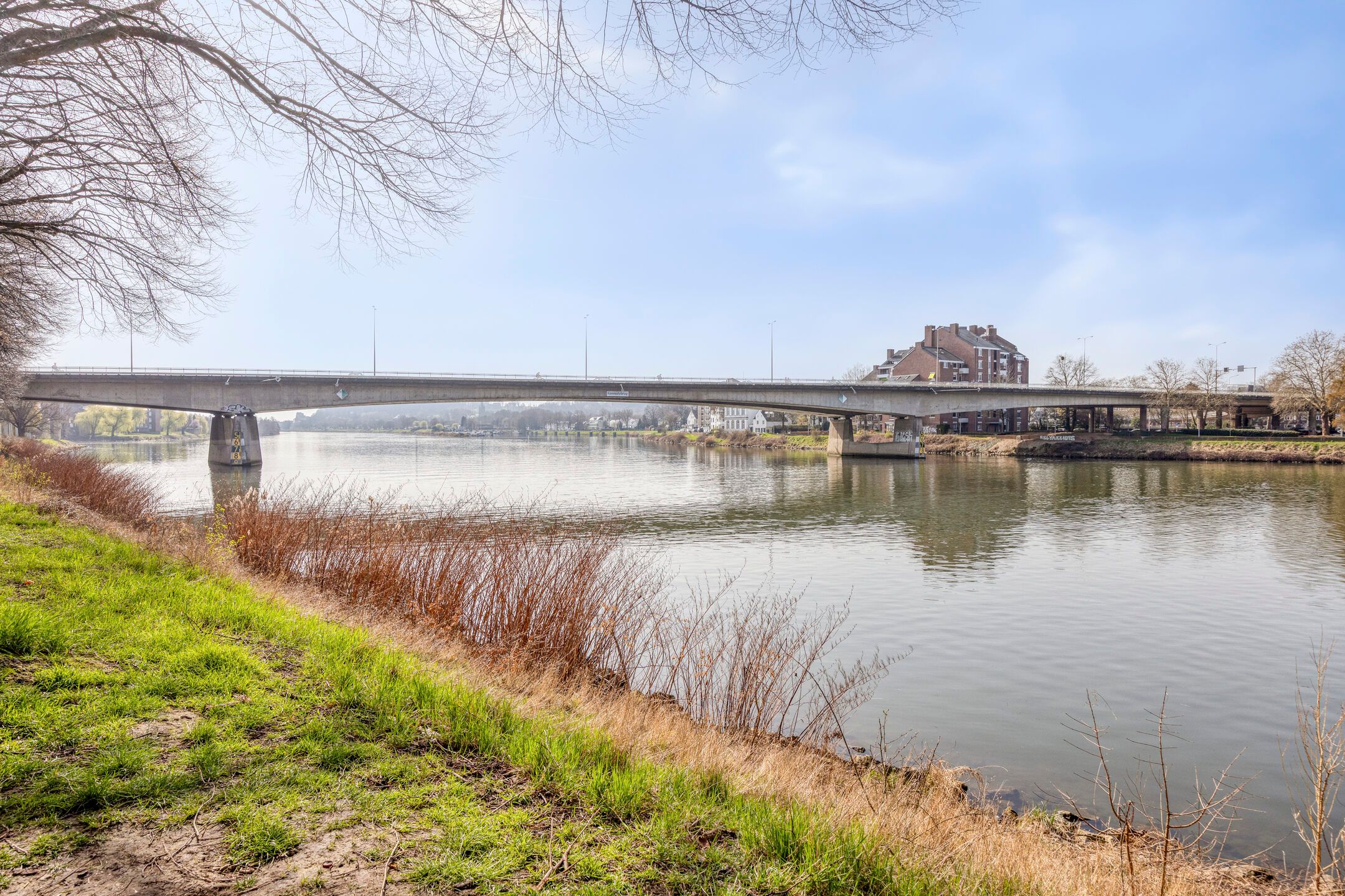 Foto 45 van Daemslunet 6-E