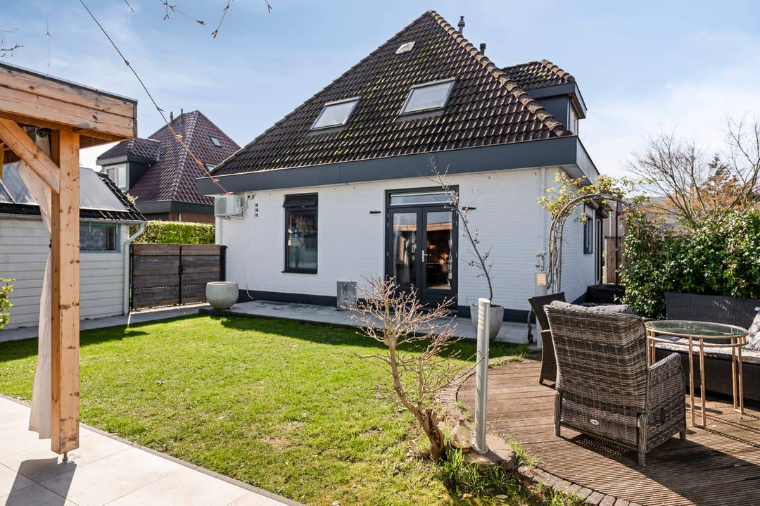 Spacious detached house with basement and modern living kitchen in Born — 26