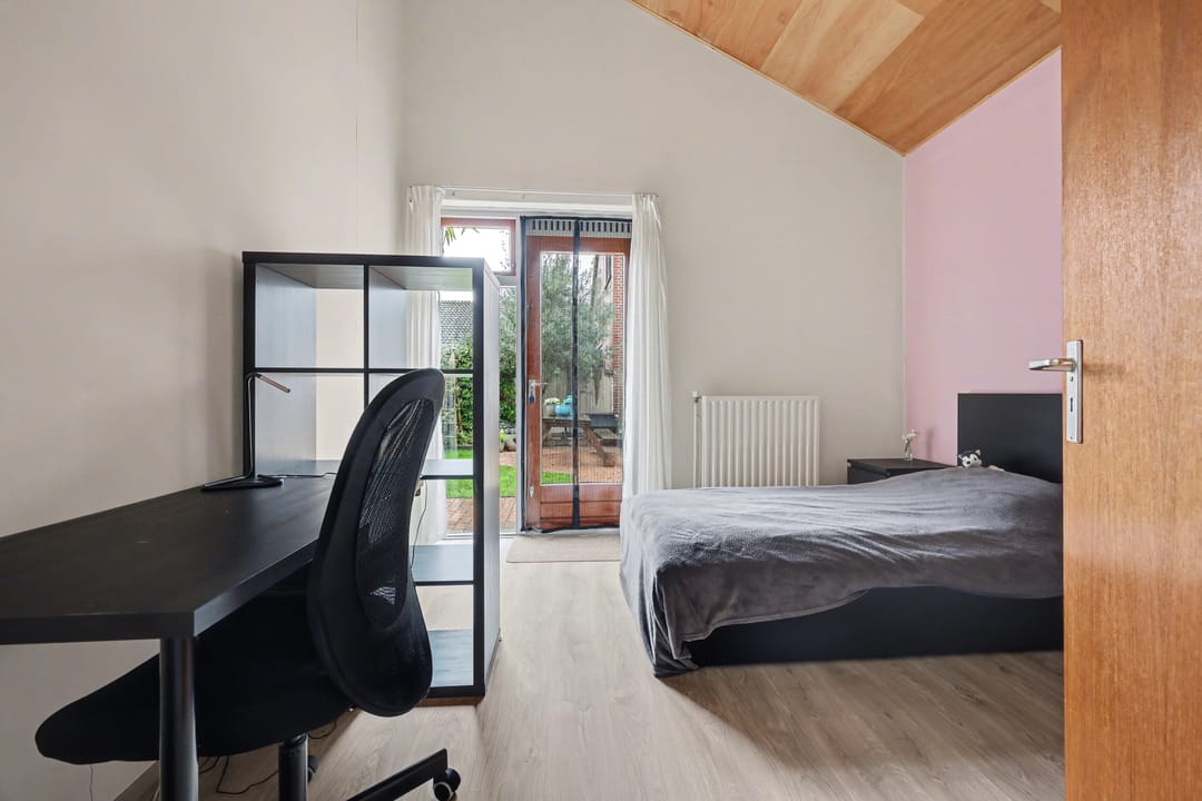 Well-maintained semi-bungalow with garage and sunny garden in Nijmegen — 21