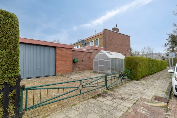 Photo 3 of Bilderdijklaan 68