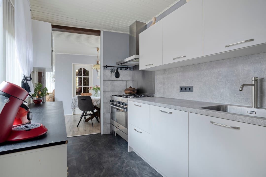 Photo 13 of Bilderdijklaan 68