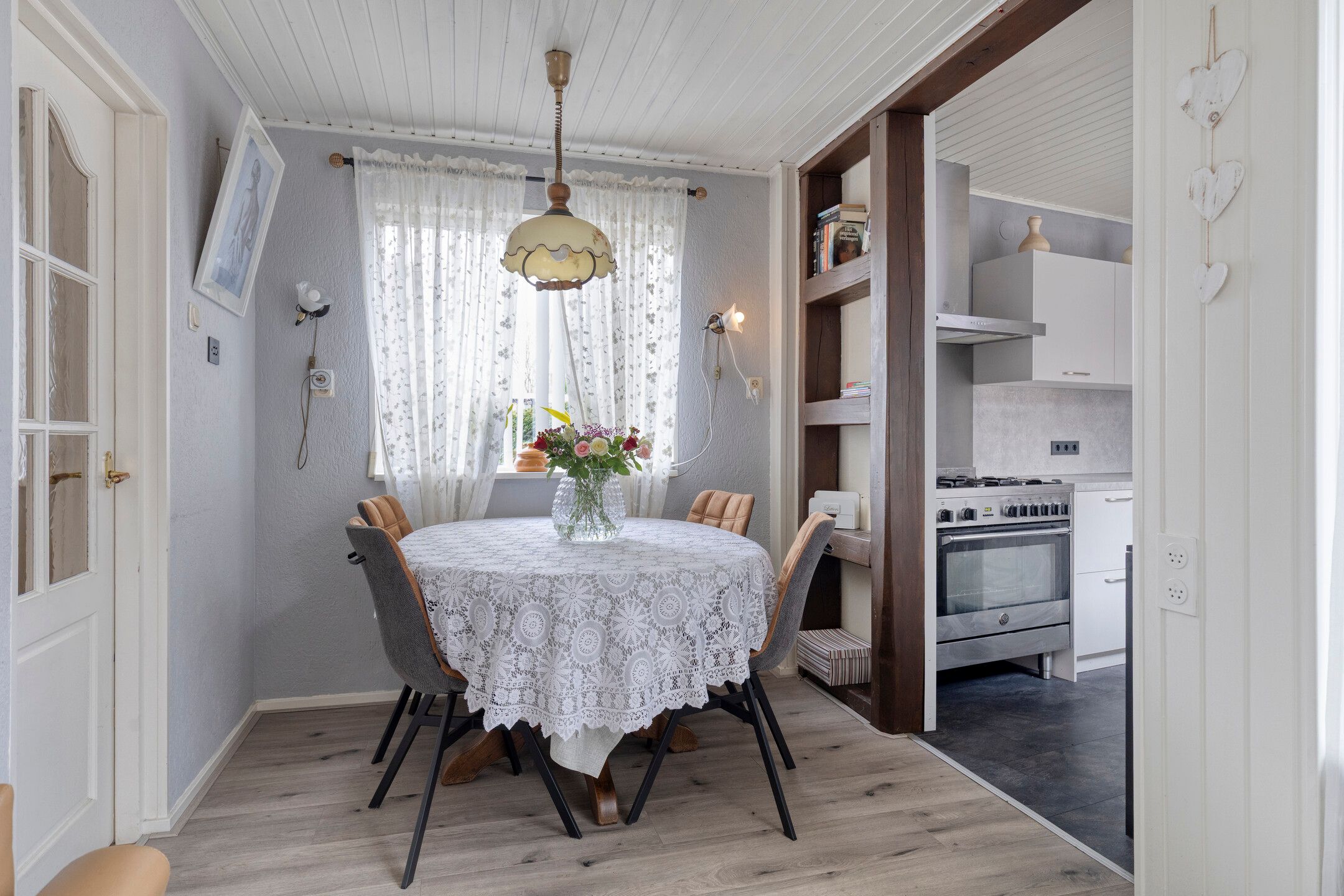 Photo 9 of Bilderdijklaan 68