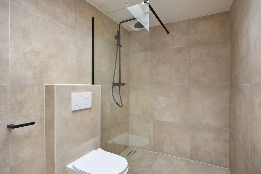 Renovated Upper Apartment with Spacious Rooftop Terrace in Alkmaar City Center — 13