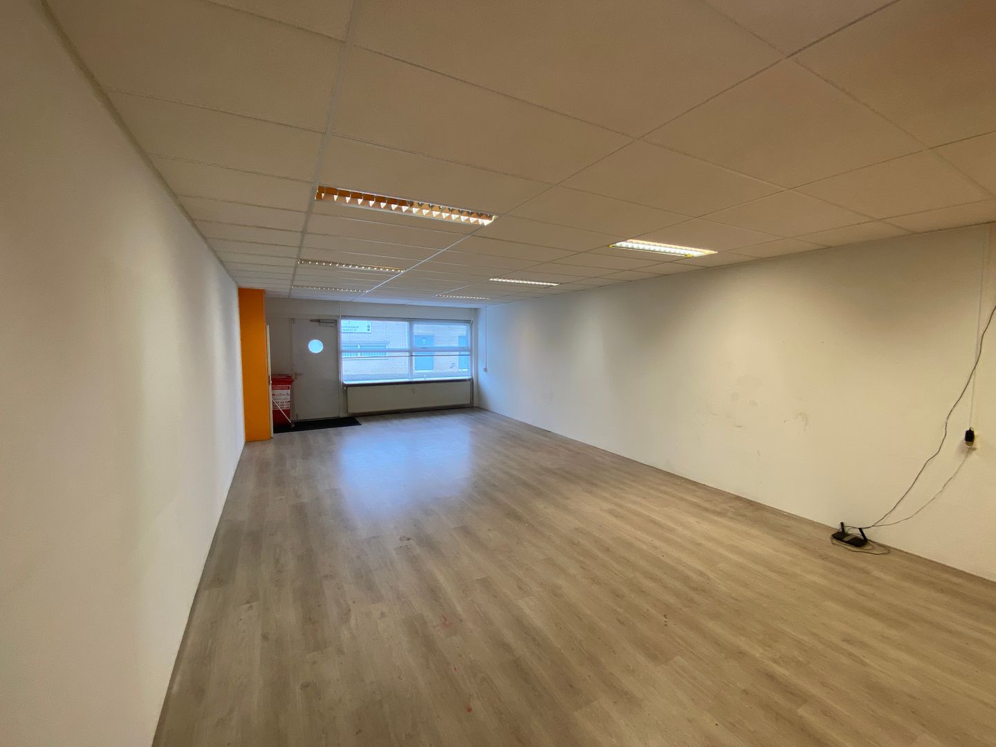 View photo 3 of Markerkant 12 1-02