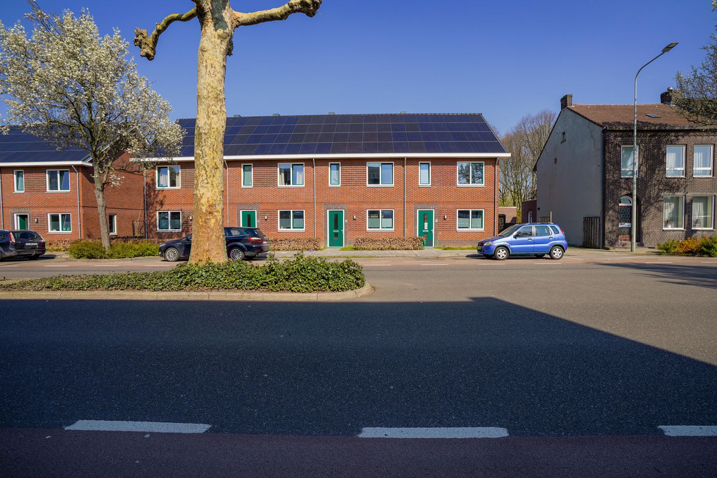 View photo 2 of Burg. Lemmensstraat 88-94