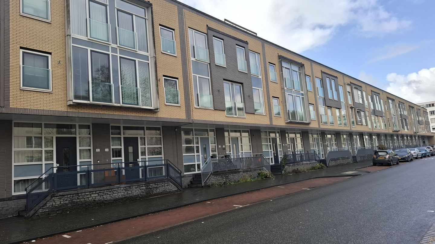 Photo 25 of Jacob van Heemskerckstraat 32