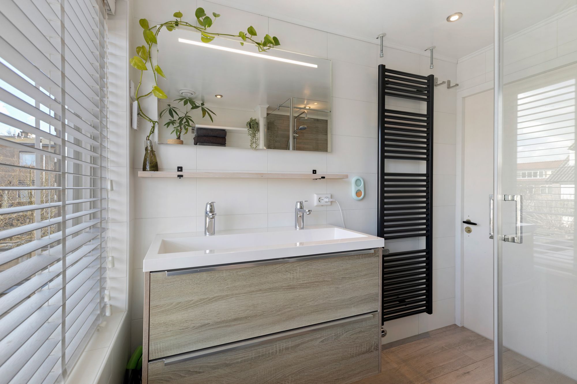 Photo 24 of Anjerstraat 4