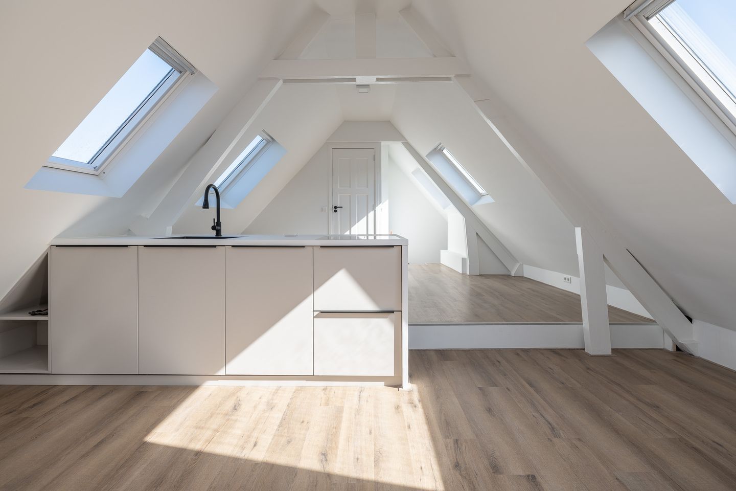 Foto 10 van Langstraat 47-C