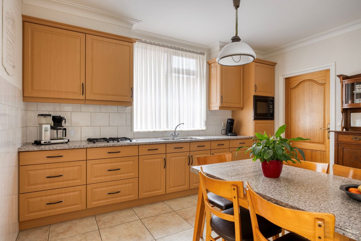 Foto 14 van Meidoornstraat 9