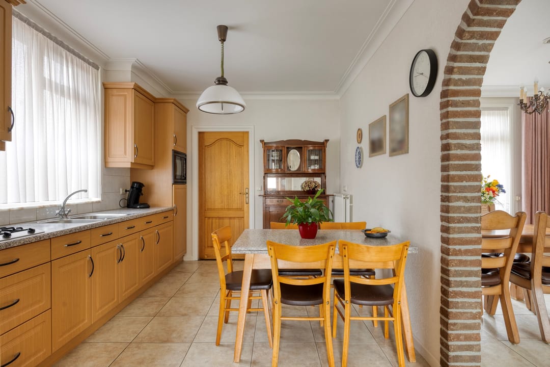 Foto 13 van Meidoornstraat 9