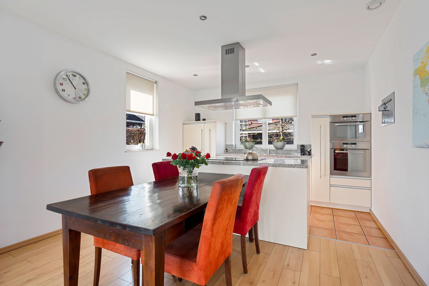 Foto 10 van Sint-Janskruid 15