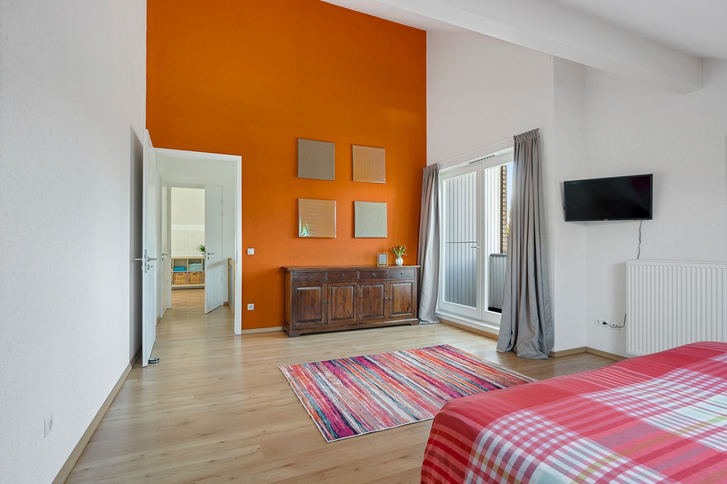 Foto 25 van Sint-Janskruid 15