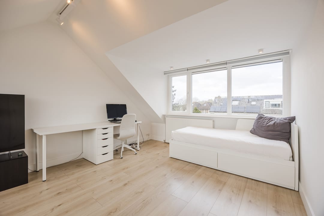 Photo 22 of Evertsenstraat 68