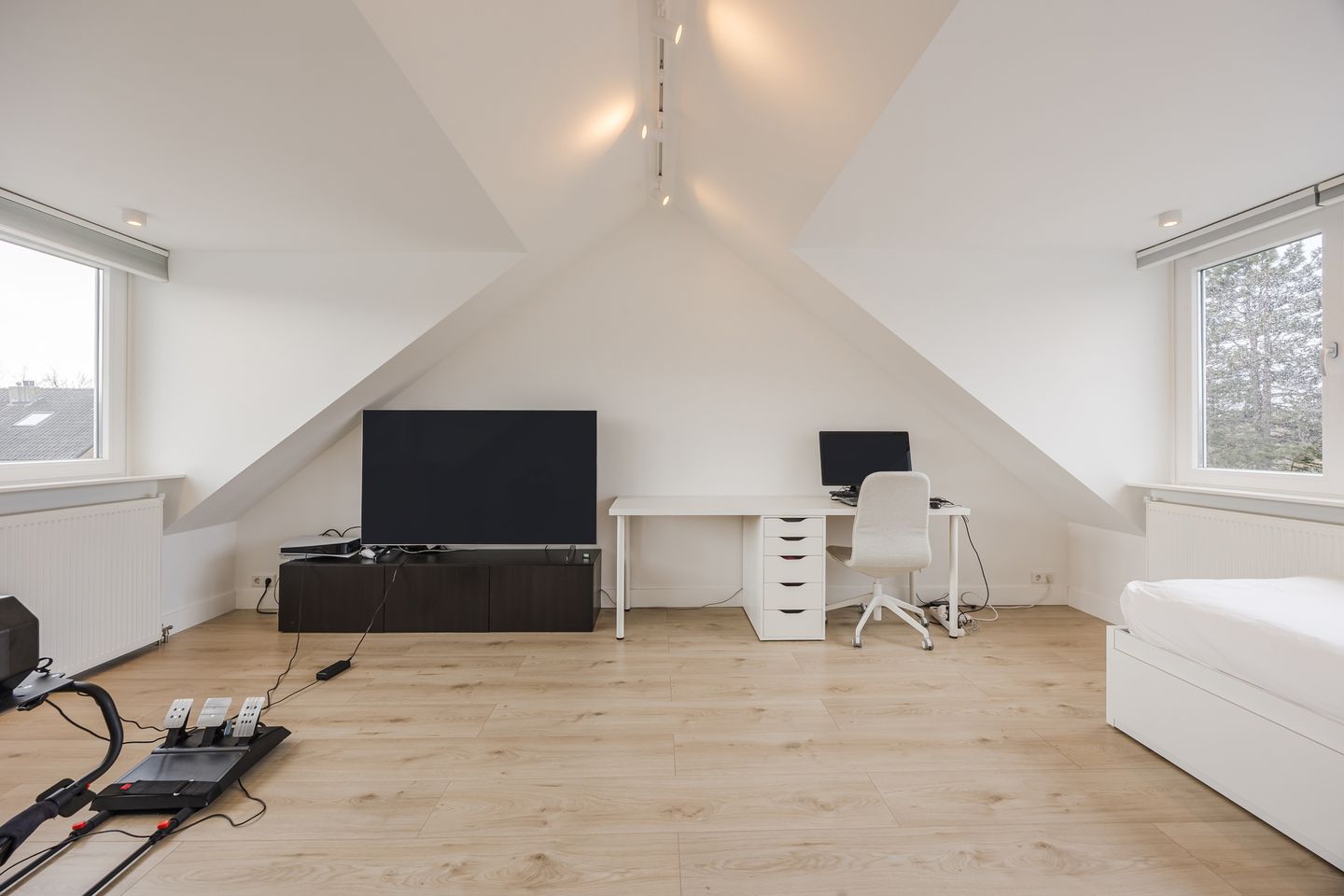 Photo 20 of Evertsenstraat 68