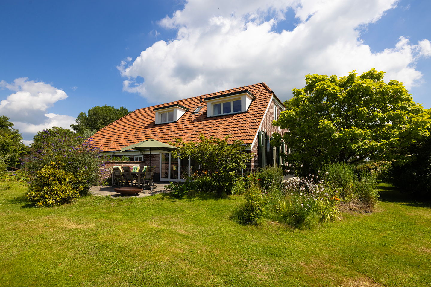 Sustainable luxury farmstead with outbuilding near Lochem — 40