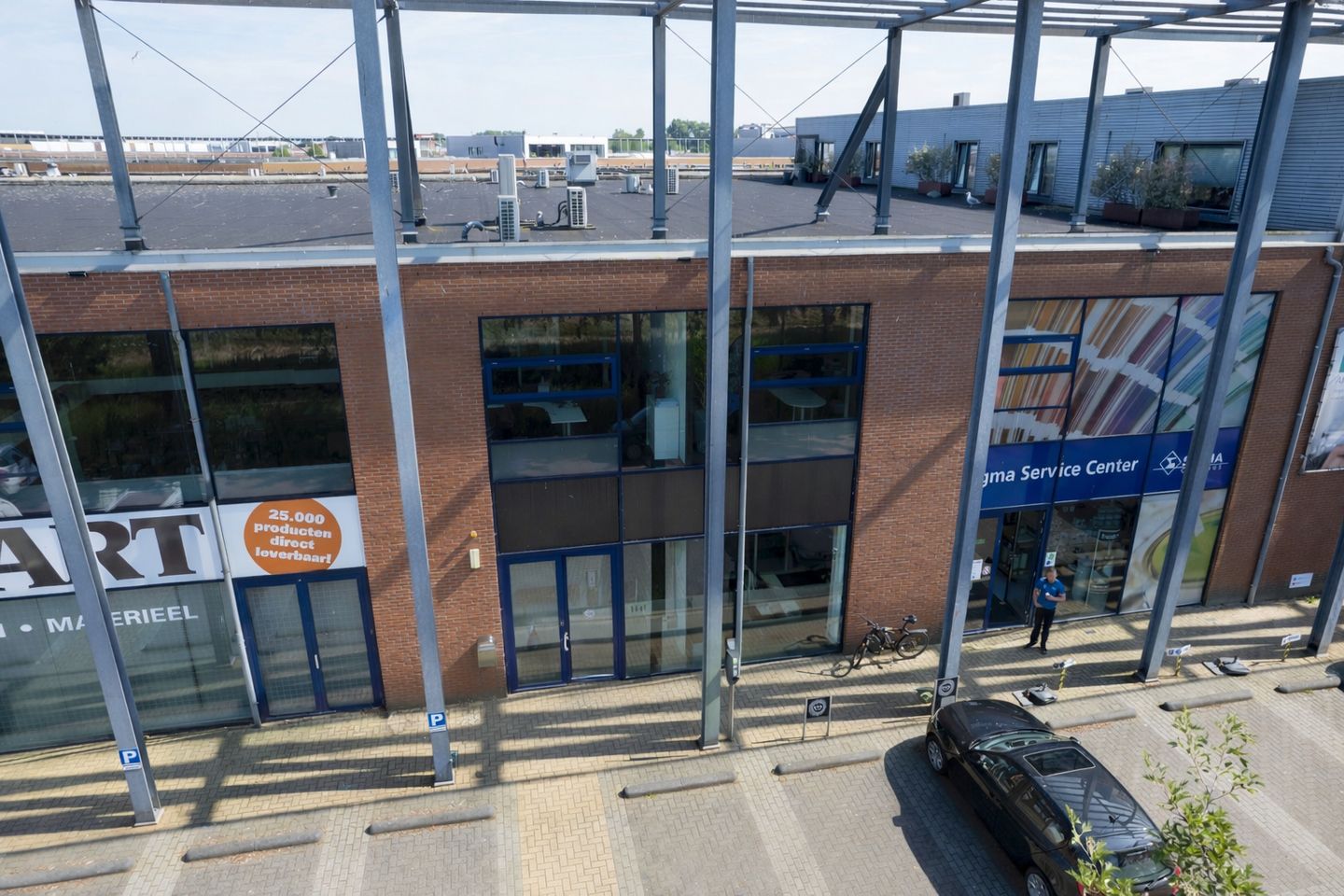 View photo 2 of De Trompet 1141