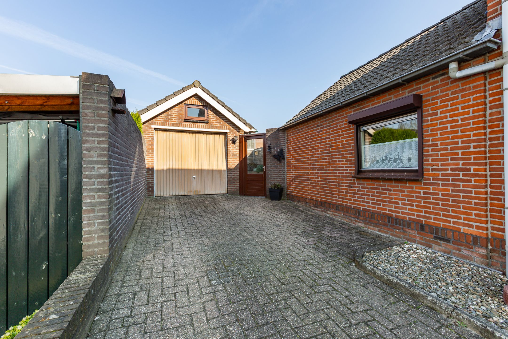 Photo 42 of Dahliastraat 21