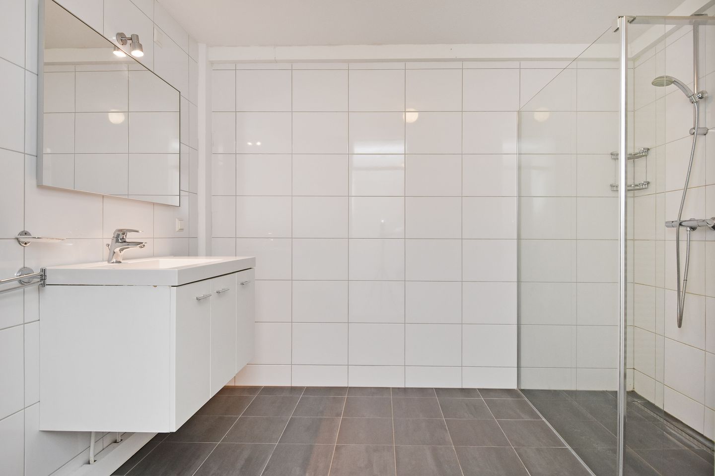Photo 25 of Torenstraat 145