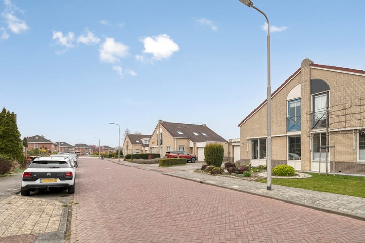 Foto 5 van Baronielaan 14