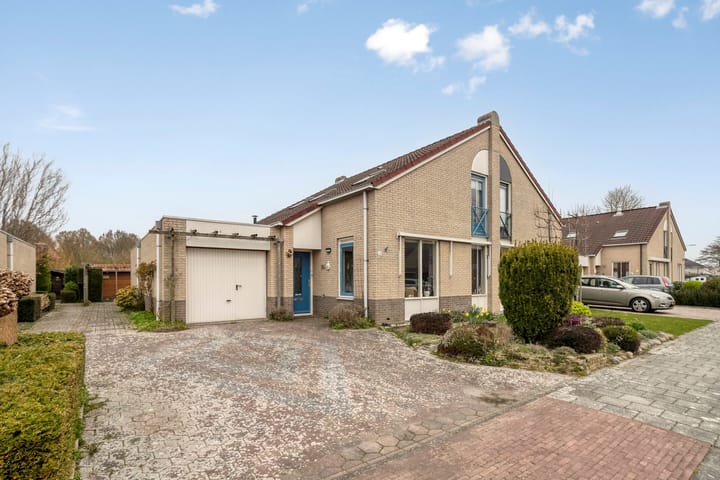 Foto 2 van Baronielaan 14